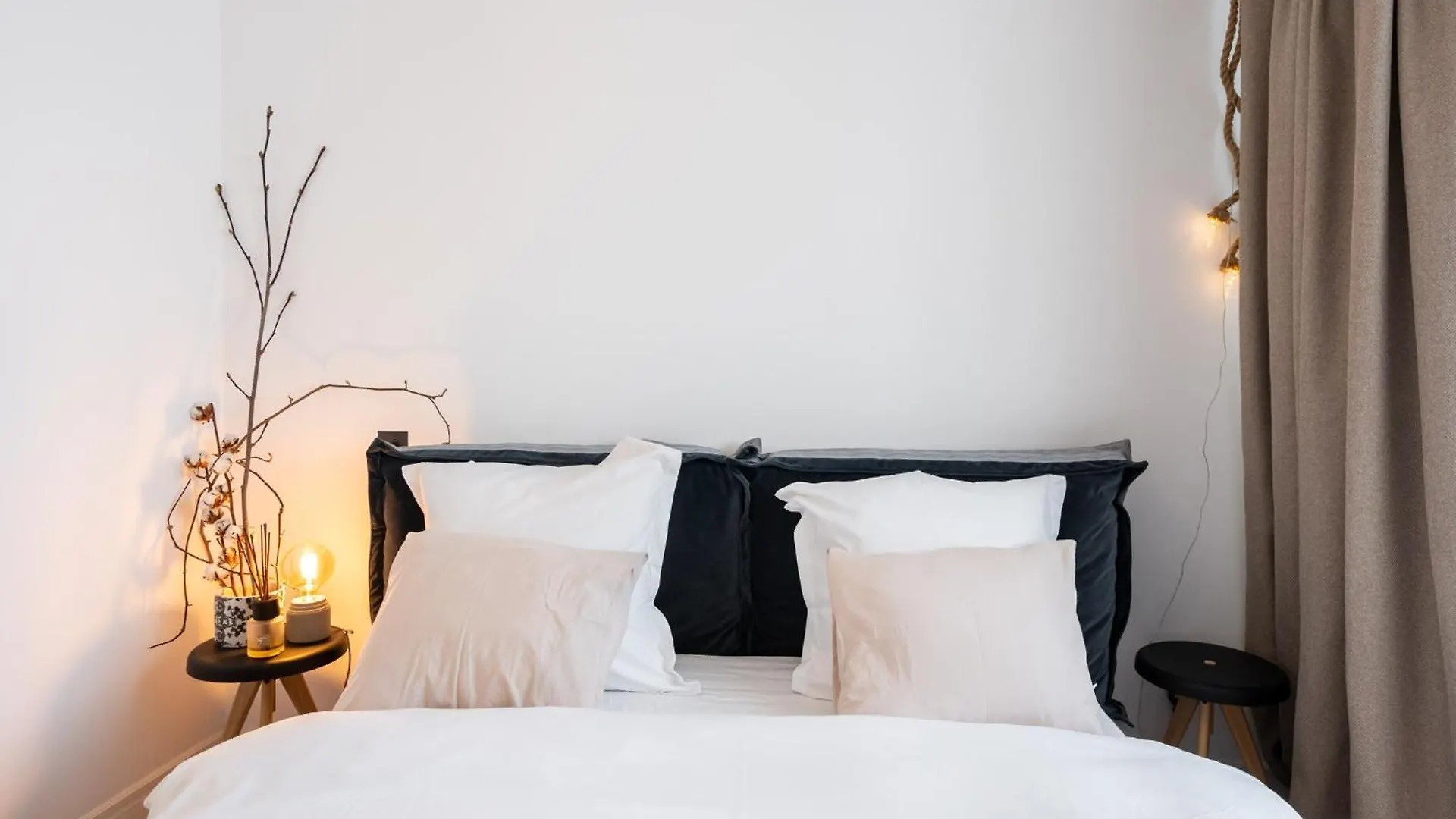 Zodiac Center Appartement Boekarest