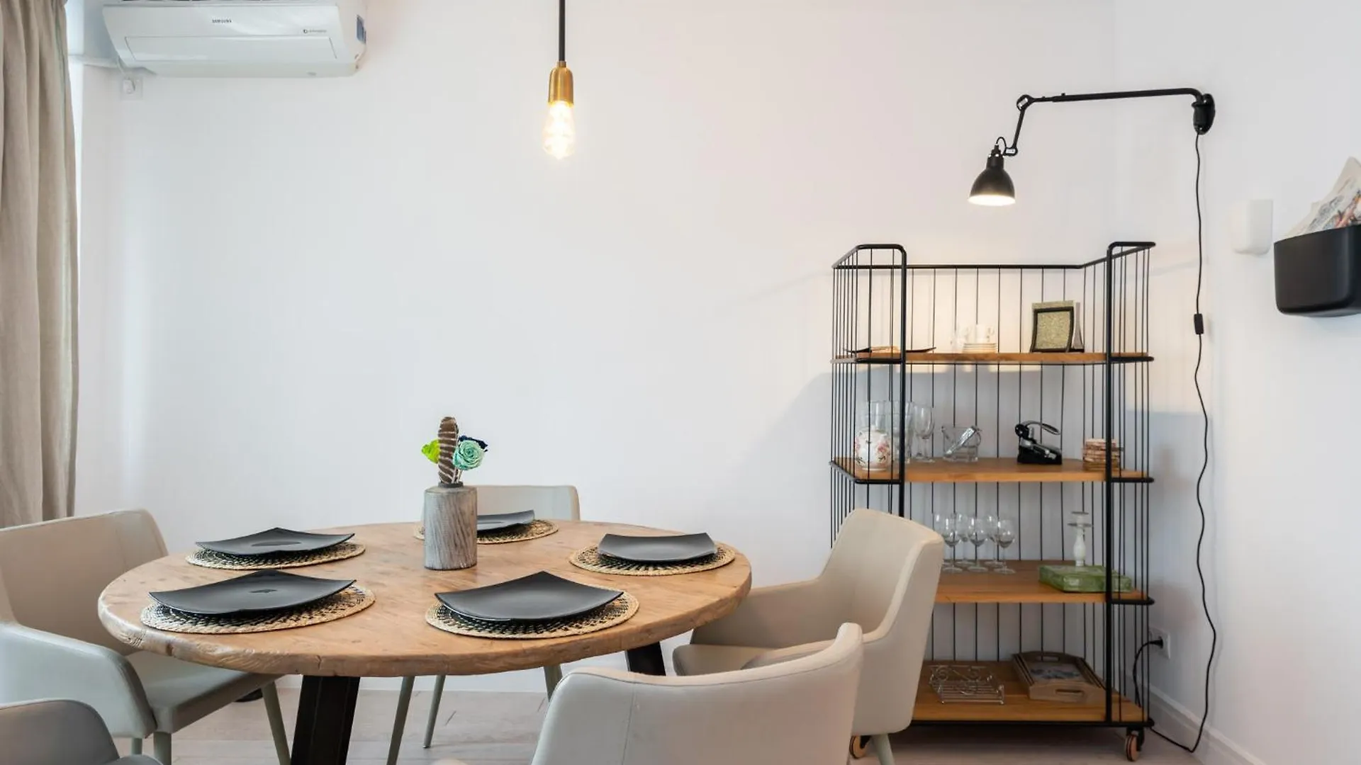Zodiac Center Appartement Boekarest Roemenië