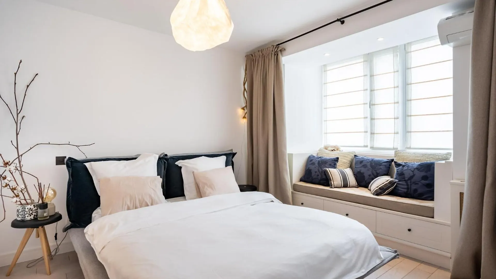 Zodiac Center Appartement Boekarest